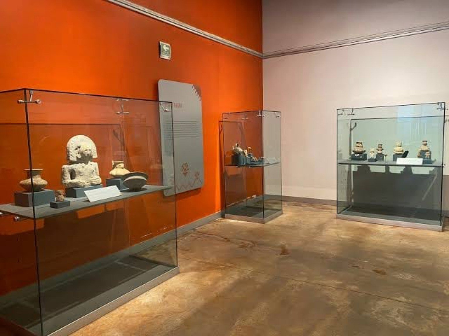 Vitrinas del Museo de la Cultura Huasteca